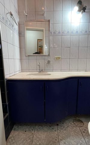 Casa à venda com 400m², 6 quartos e 3 vagasBanheiro 2
