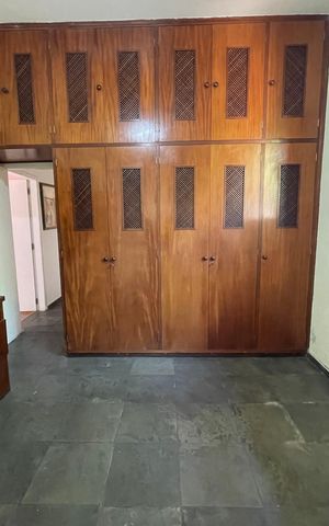 Casa à venda com 400m², 6 quartos e 3 vagasQuarto 1
