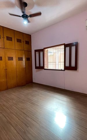 Casa à venda com 400m², 6 quartos e 3 vagasQuarto 2