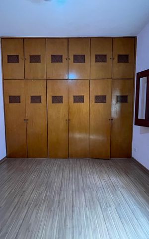 Casa à venda com 400m², 6 quartos e 3 vagasQuarto 2
