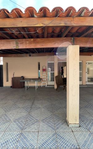 Casa à venda com 400m², 6 quartos e 3 vagasGaragem
