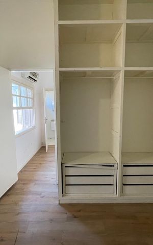 Casa à venda com 400m², 6 quartos e 3 vagasQuarto 6