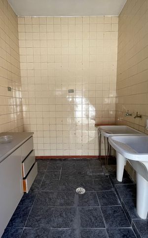 Casa à venda com 400m², 6 quartos e 3 vagasÁrea de Serviço