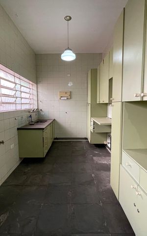 Casa à venda com 400m², 6 quartos e 3 vagasCozinha