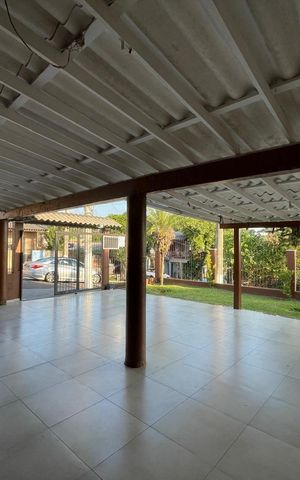 Casa à venda com 140m², 2 quartos e 7 vagas