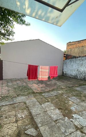 Casa à venda com 140m², 2 quartos e 7 vagas