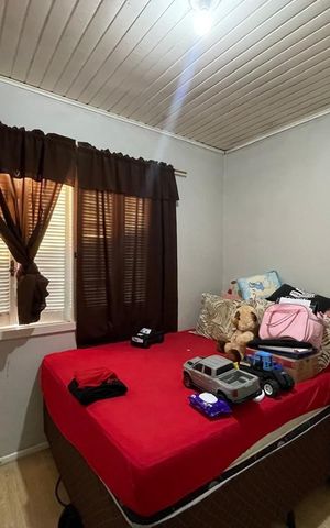 Casa à venda com 140m², 2 quartos e 7 vagas