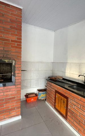 Casa à venda com 140m², 2 quartos e 7 vagas