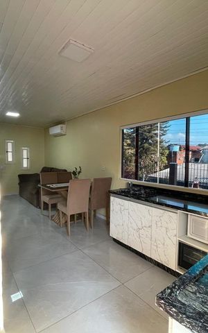 Casa à venda com 140m², 2 quartos e 7 vagas