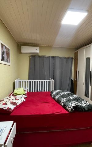 Casa à venda com 140m², 2 quartos e 7 vagas