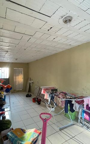 Casa à venda com 140m², 2 quartos e 7 vagas
