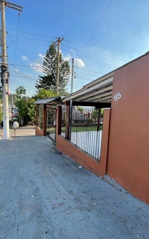 Casa à venda com 140m², 2 quartos e 7 vagas