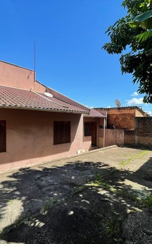 Casa à venda com 135m², 3 quartos e 1 vaga