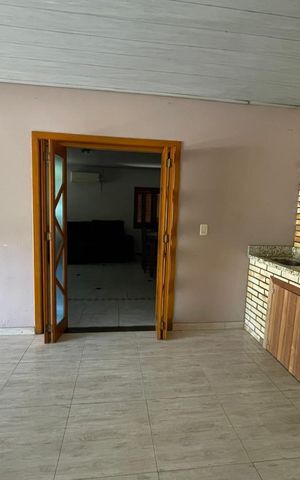 Casa à venda com 135m², 3 quartos e 1 vaga