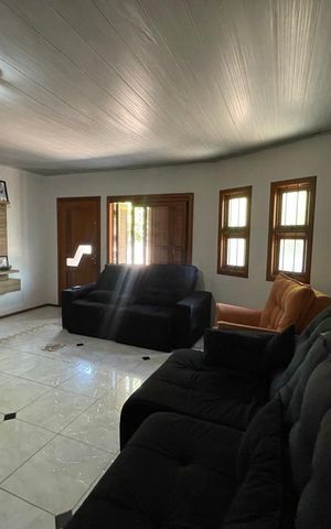 Casa à venda com 135m², 3 quartos e 1 vaga