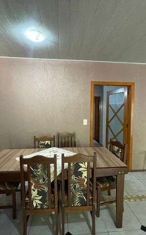 Casa à venda com 135m², 3 quartos e 1 vaga