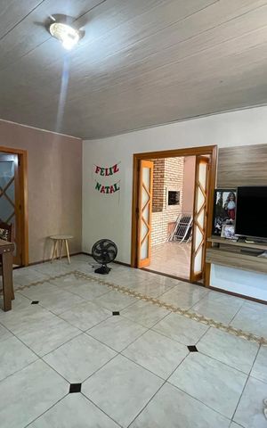 Casa à venda com 135m², 3 quartos e 1 vaga