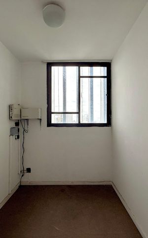 Apartamento à venda com 541m², 4 quartos e 4 vagas Apartamento à venda com 541m², 4 quartos e 4 vagasQuarto 3 de Serviço