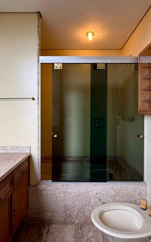 Apartamento à venda com 541m², 4 quartos e 4 vagas Apartamento à venda com 541m², 4 quartos e 4 vagasBanheiro 1 Suíte 2
