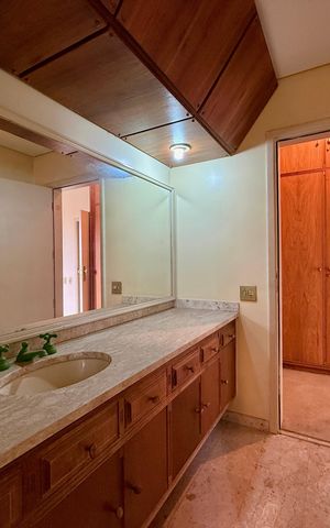 Apartamento à venda com 541m², 4 quartos e 4 vagas Apartamento à venda com 541m², 4 quartos e 4 vagasBanheiro Suíte 3