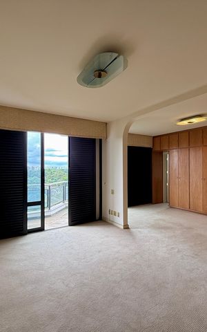 Apartamento à venda com 541m², 4 quartos e 4 vagas Apartamento à venda com 541m², 4 quartos e 4 vagasSuíte 2