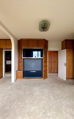 Apartamento à venda com 541m², 4 quartos e 4 vagas Apartamento à venda com 541m², 4 quartos e 4 vagasSuíte 2