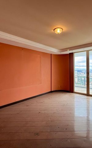 Apartamento à venda com 541m², 4 quartos e 4 vagas Apartamento à venda com 541m², 4 quartos e 4 vagasSala