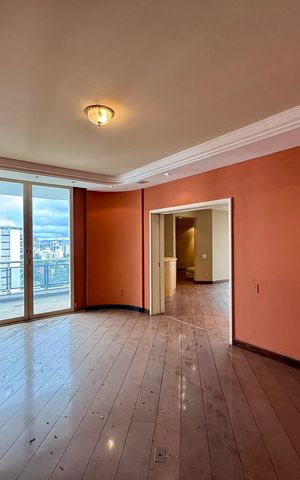 Apartamento à venda com 541m², 4 quartos e 4 vagas Apartamento à venda com 541m², 4 quartos e 4 vagasSala