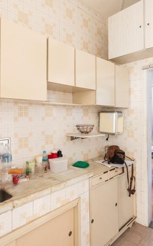 Apartamento à venda com 85m², 2 quartos e sem vagaCozinha e Área de Serviço