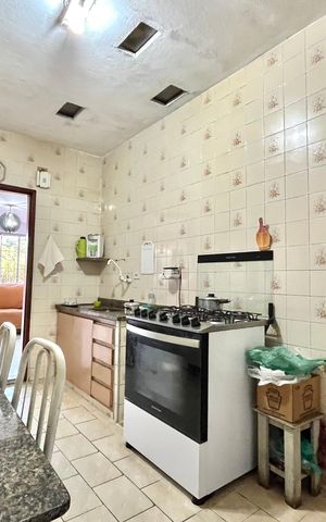 Casa à venda com 164m², 5 quartos e 1 vaga