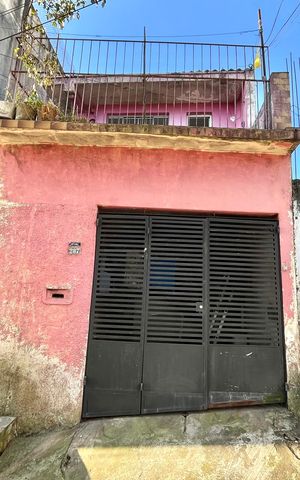 Casa à venda com 164m², 5 quartos e 1 vaga