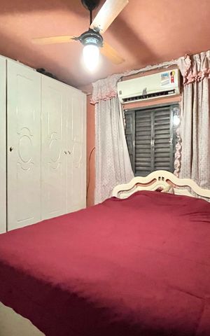 Casa à venda com 164m², 5 quartos e 1 vaga
