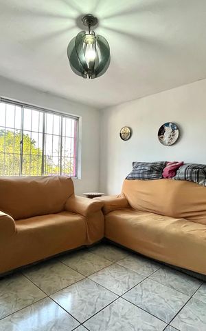 Casa à venda com 164m², 5 quartos e 1 vaga