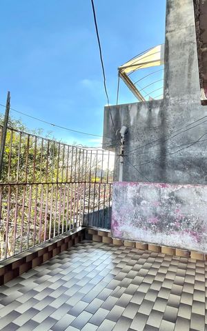 Casa à venda com 164m², 5 quartos e 1 vaga