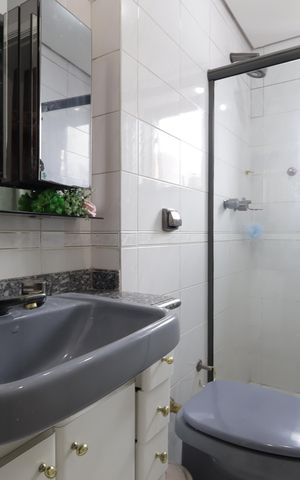 Apartamento para alugar com 168m², 3 quartos e 3 vagasBanheiro da Suíte 2
