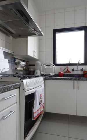 Apartamento para alugar com 168m², 3 quartos e 3 vagasCozinha