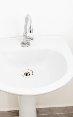 Apartamento para alugar com 36m², 2 quartos e sem vagaBanheiro