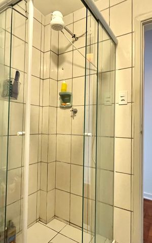 Apartamento à venda com 68m², 2 quartos e sem vaga Apartamento à venda com 68m², 2 quartos e sem vagaBanheiro
