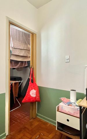 Apartamento à venda com 68m², 2 quartos e sem vaga Apartamento à venda com 68m², 2 quartos e sem vagaQuarto de Serviço