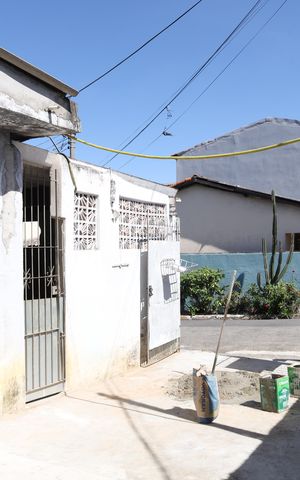 Casa à venda com 90m², 1 quarto e 1 vagaGaragem