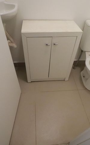 Apartamento para alugar com 135m², 3 quartos e sem vagaBanheiro de serviço 