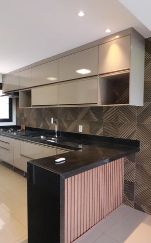 Apartamento para alugar com 135m², 3 quartos e sem vagaCozinha 
