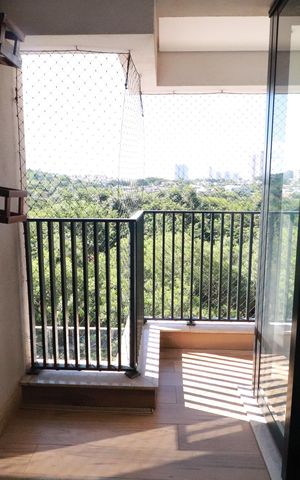 Apartamento para alugar com 135m², 3 quartos e sem vagaVaranda