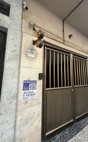 Apartamento à venda com 85m², 2 quartos e sem vaga Apartamento à venda com 85m², 2 quartos e sem vagaPlaca