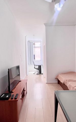 Apartamento à venda com 85m², 2 quartos e sem vaga Apartamento à venda com 85m², 2 quartos e sem vagaSala