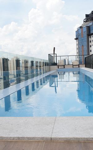 Apartamento à venda com 68m², 2 quartos e 1 vagaÁrea comum - Piscina