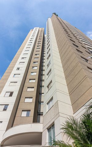 Apartamento à venda com 104m², 3 quartos e 2 vagas Apartamento à venda com 104m², 3 quartos e 2 vagasFachada do Prédio