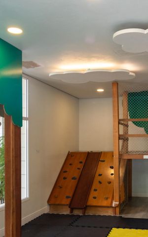Apartamento à venda com 104m², 3 quartos e 2 vagas Apartamento à venda com 104m², 3 quartos e 2 vagasBrinquedoteca
