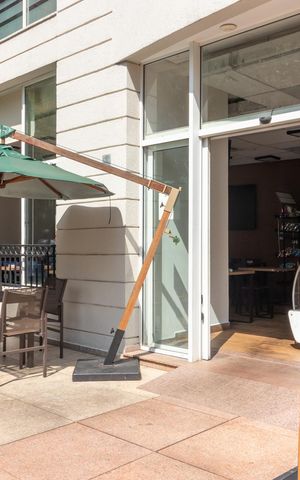 Apartamento à venda com 104m², 3 quartos e 2 vagas Apartamento à venda com 104m², 3 quartos e 2 vagasBar da Piscina