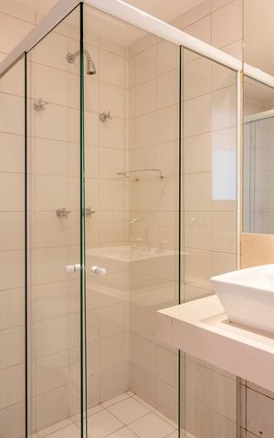 Apartamento à venda com 104m², 3 quartos e 2 vagas Apartamento à venda com 104m², 3 quartos e 2 vagasBanheiro